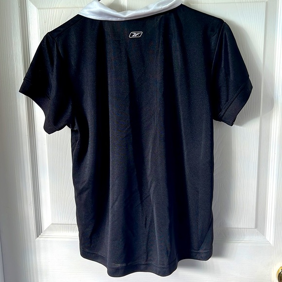 Ladies Liverpool Football Club jersey made by Reebok size Medium. - Picture 4 of 4